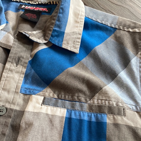 Tony Hawk men’s button down shirt in plaid. - Picture 4 of 8